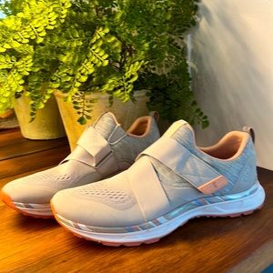 TIEM Indoor Cycling Shoes, Size 11